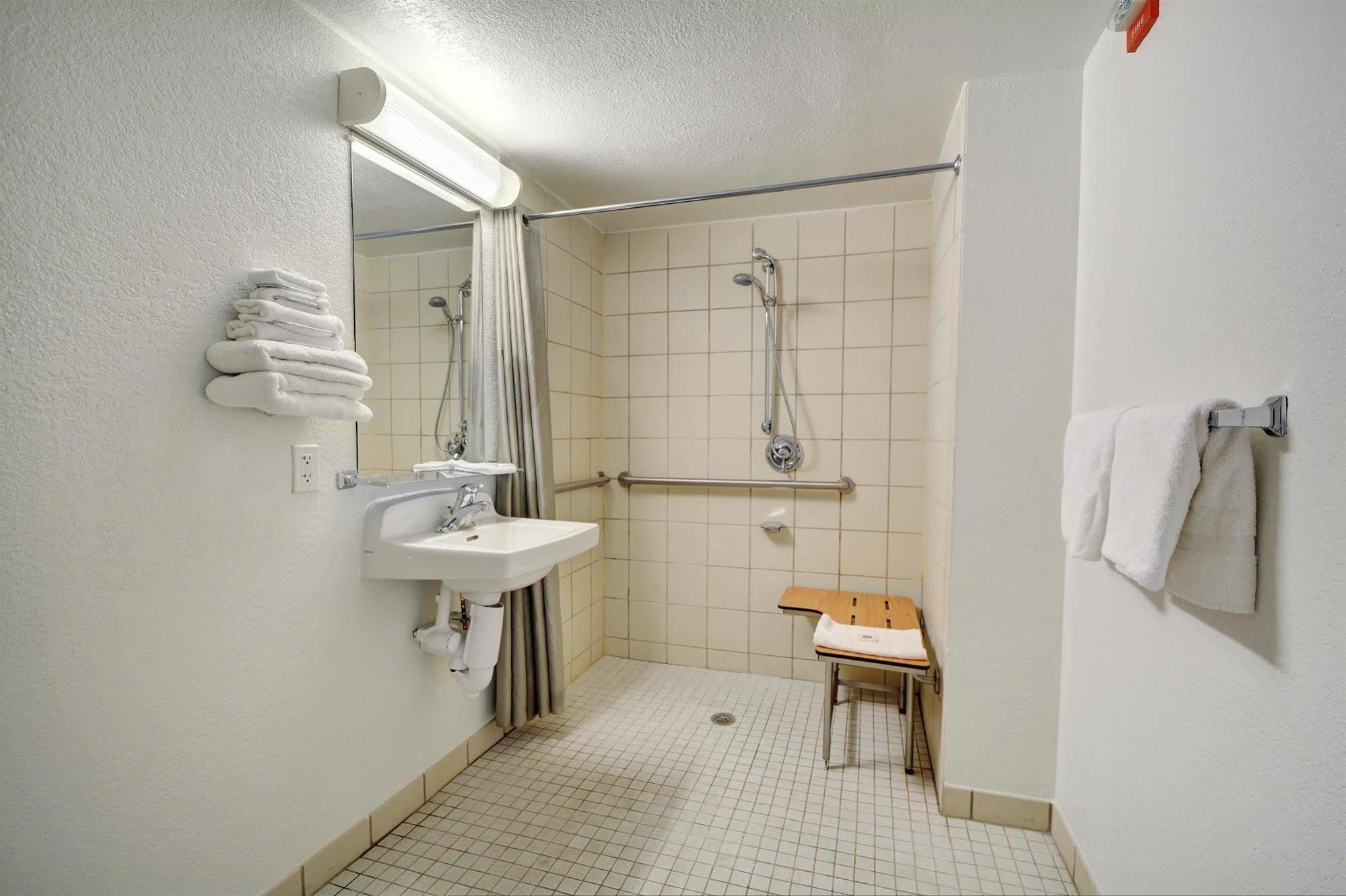Motel 6-Newport, Ri المظهر الخارجي الصورة